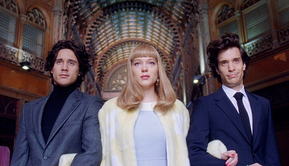 魏斯安德森跨界拍廣告，招牌構圖緊抓客群的心