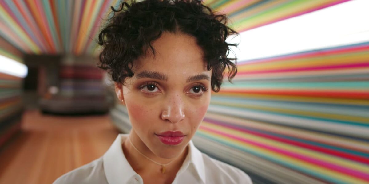 緊貼音符的空間轉換，《雲端情人》導演再創魔幻舞蹈廣告