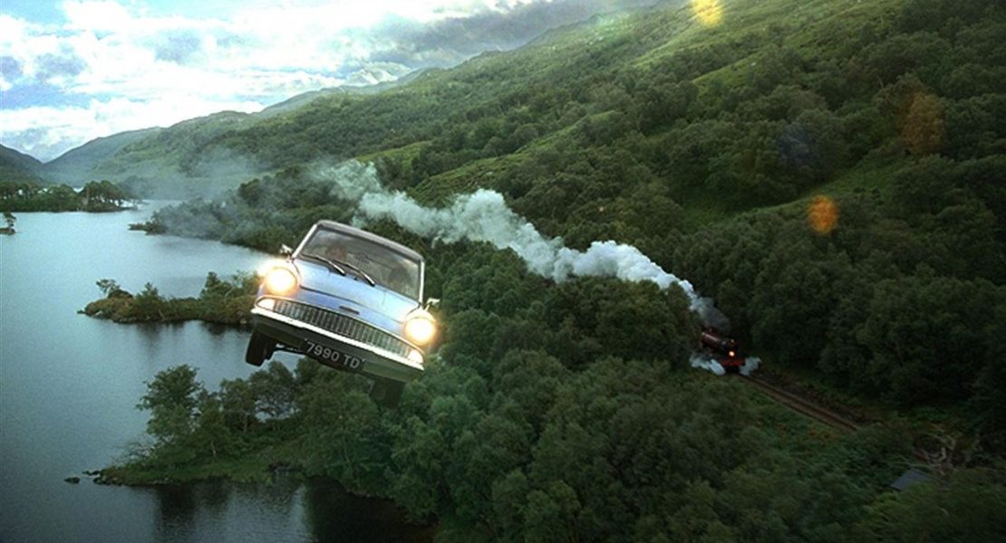 無人空拍機捕捉電影場景，《哈利波特》《007》《權力遊戲》運用盤點