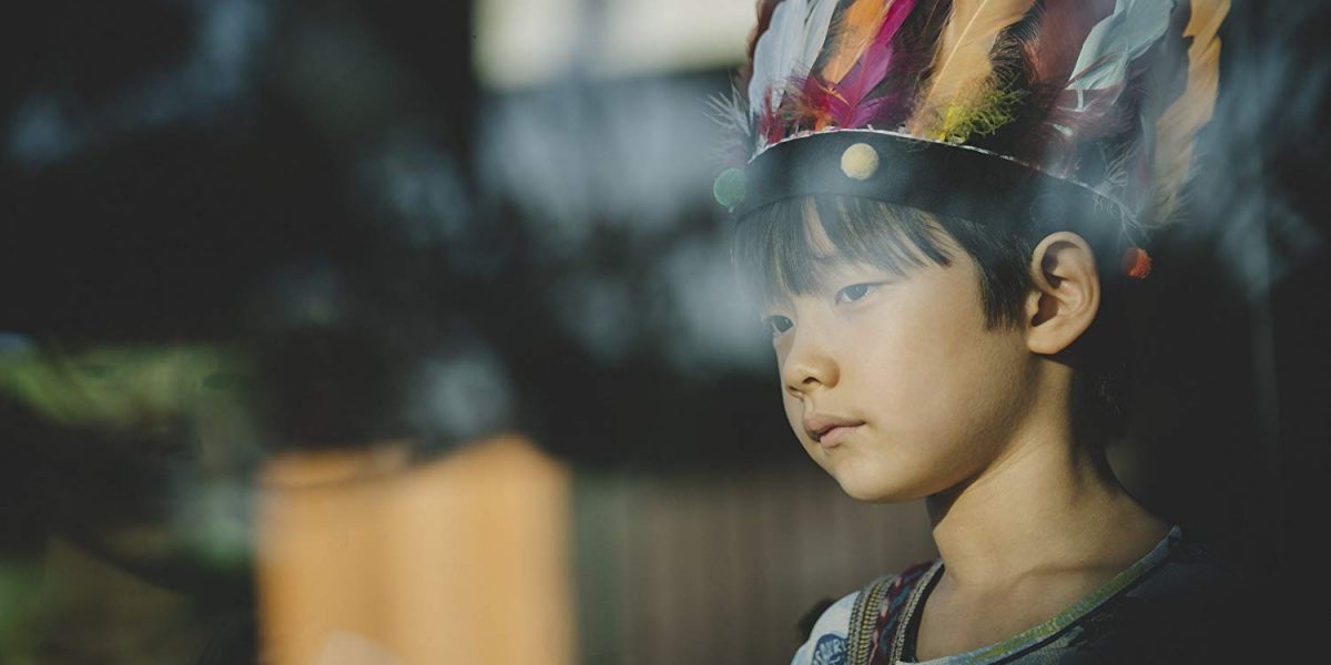 《寄生上流》打破類型框架，導演奉俊昊獨特敘事手法