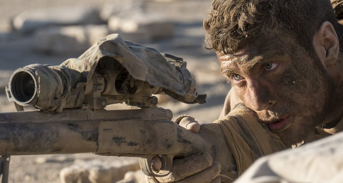 《危牆狙擊》實際前往沙漠拍攝，低預算詮釋驚悚戰爭場面