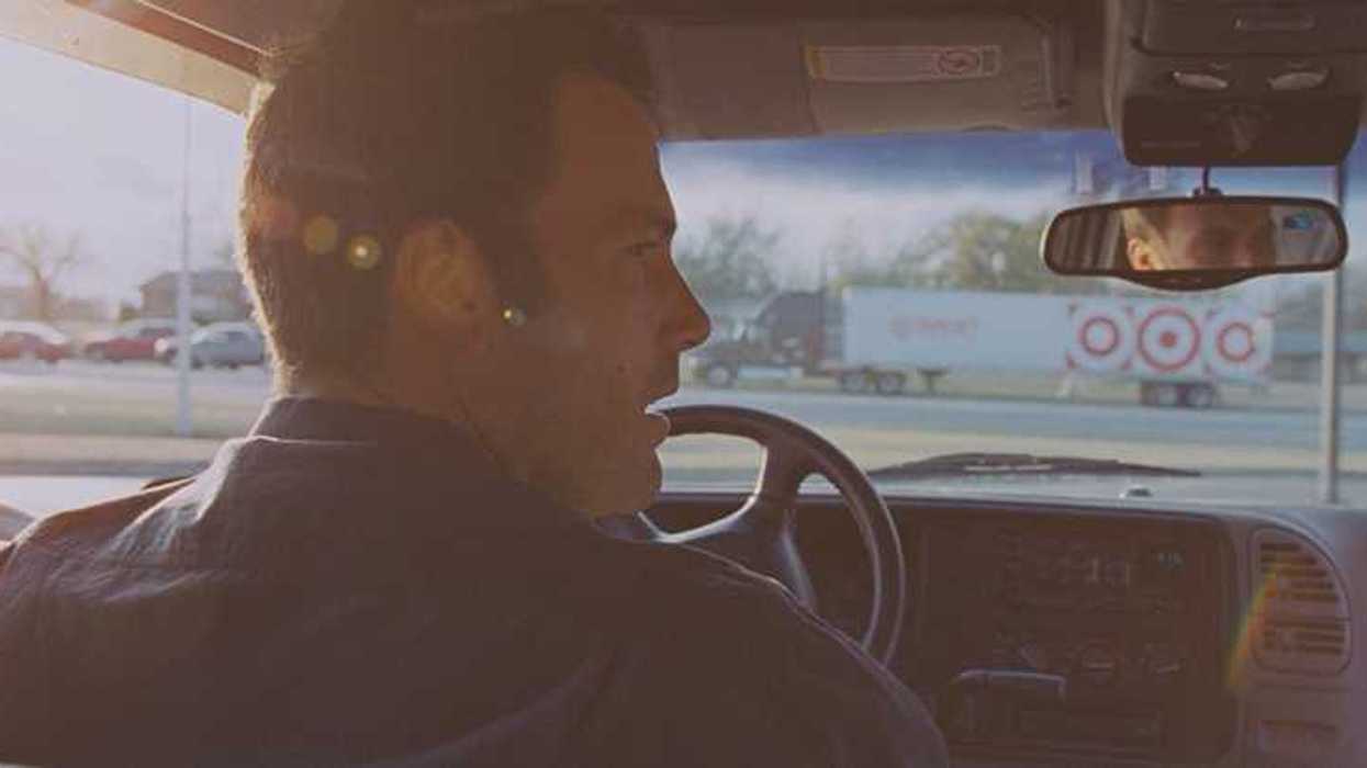 班艾佛列克用180億押注AI：「它能寫伊莉莎白詩，但寫不出莎士比亞」